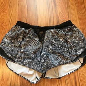 Lululemon paisley print shorts